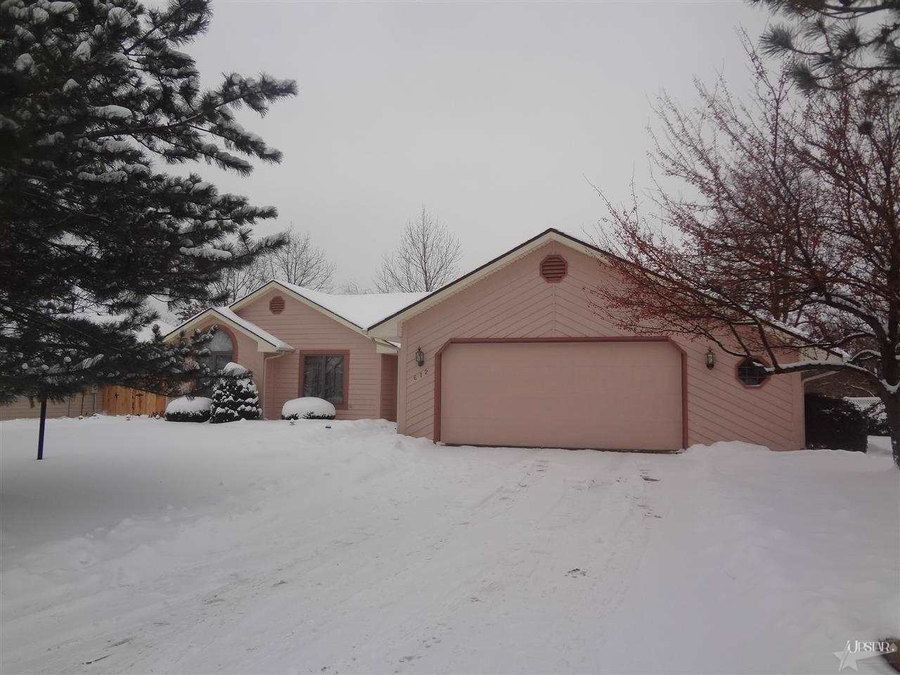 612 NW Passage Trl, Fort Wayne, IN 46825 photo 3