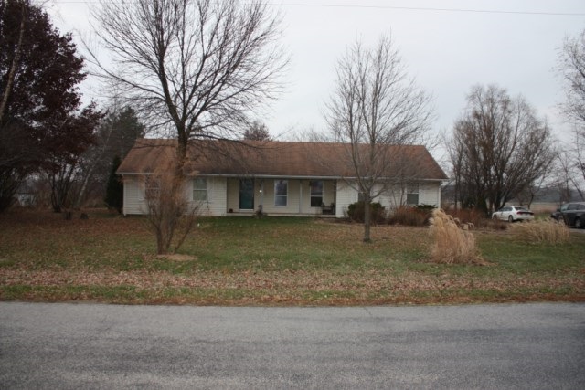 8881 W Division Line Rd, Delphi, IN 46923 photo 2