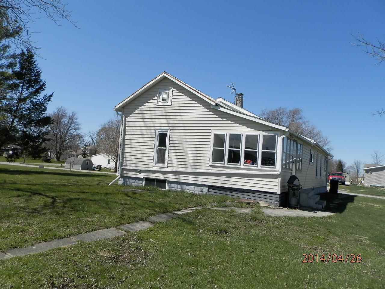 218 E Wabash, Hudson, IN 46747 photo 7