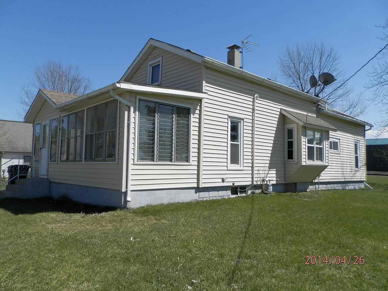 218 E Wabash, Hudson, IN 46747 photo 4