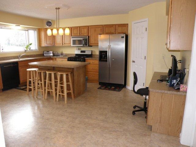 922 Foxbriar Ln, Goshen, IN 46526 photo 10