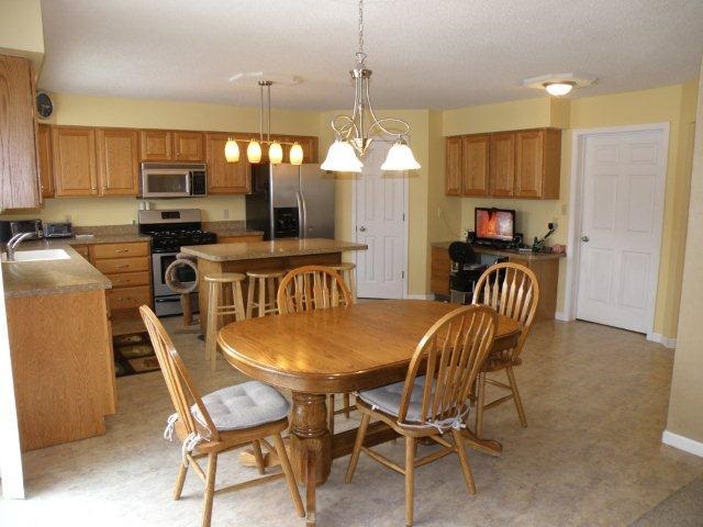 922 Foxbriar Ln, Goshen, IN 46526 photo 11