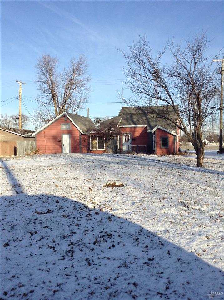 115 S 14th St, Decatur, IN 46733 photo 2