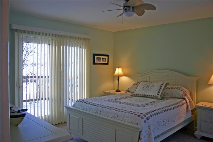 12917 N Eastshore Dr, Syracuse, IN 46567 photo 14