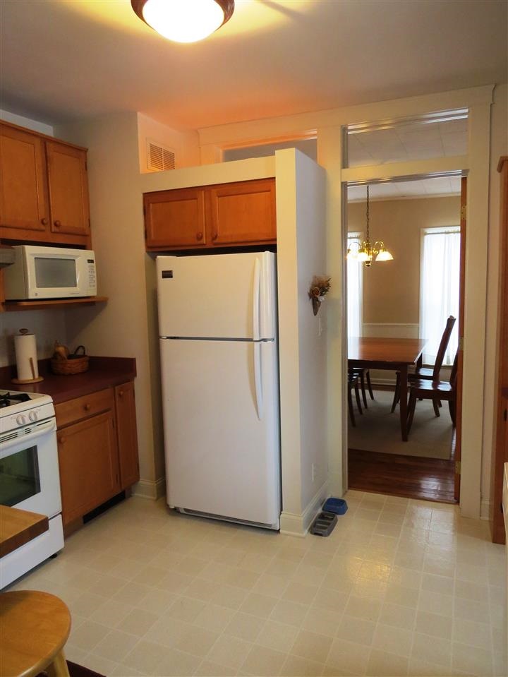 1012 S 7th St, Goshen, IN 46526 photo 7