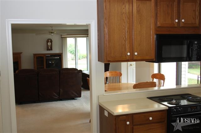 8017 Harrisburg Ln, Fort Wayne, IN 46835 photo 6