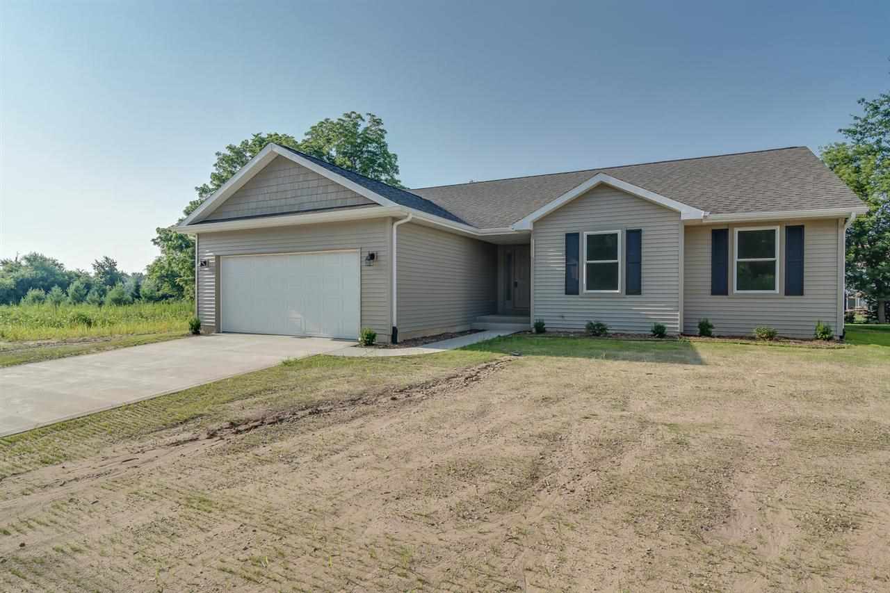 2402 Basin, South Bend, IN 46614 photo 1