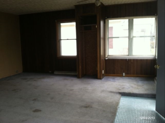 622 S 33rd St, South Bend, IN 46615 photo 2