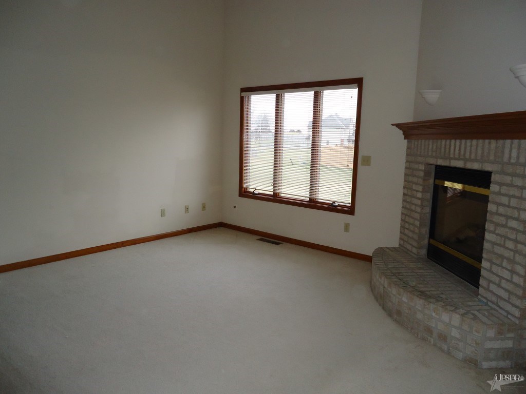 1931 Oakville Rd, Fort Wayne, IN 46818 photo 8