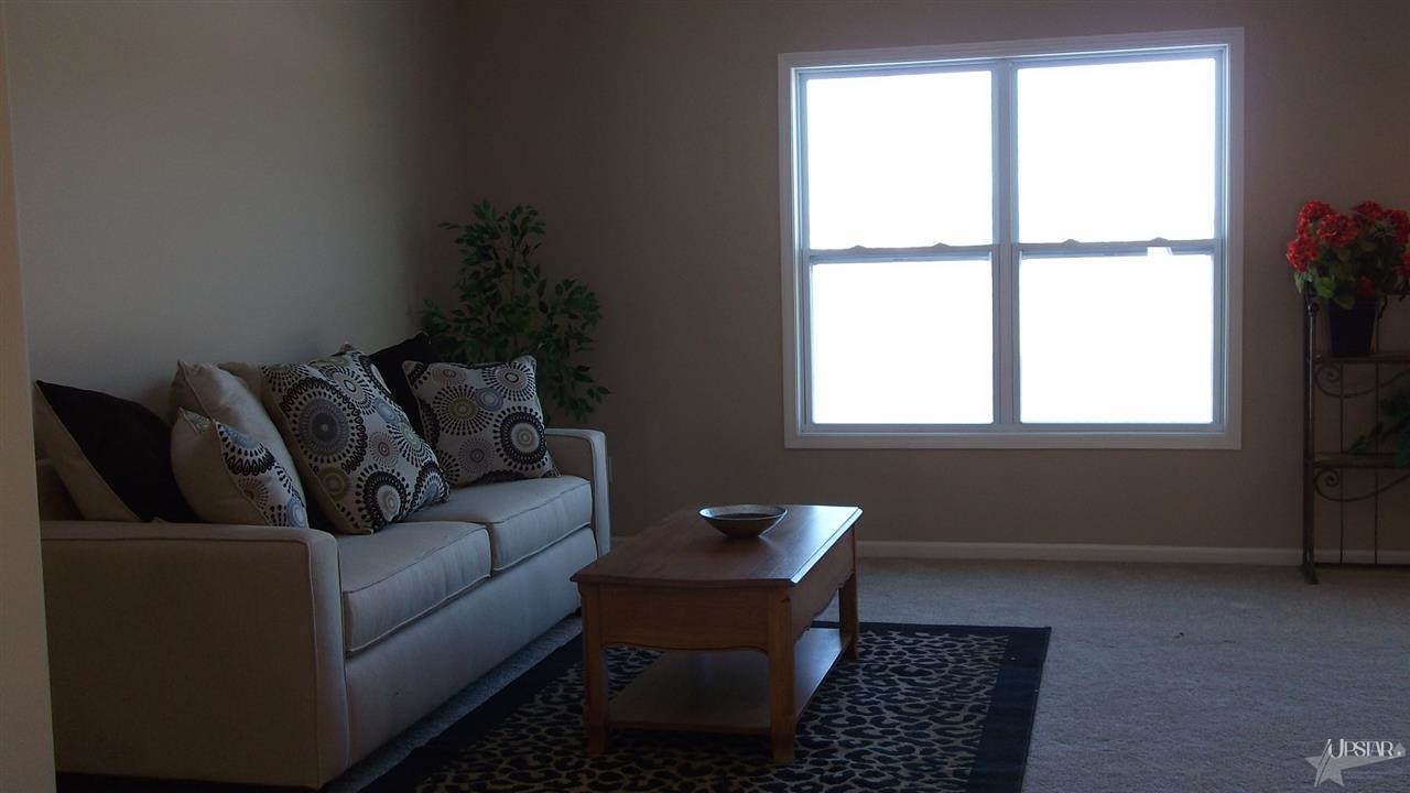 1906 Winesap Way, Kendallville, IN 46755 photo 5