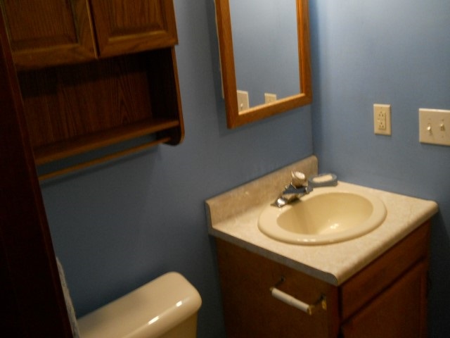 1712 N Vicky Ln, Warsaw, IN 46582 photo 9