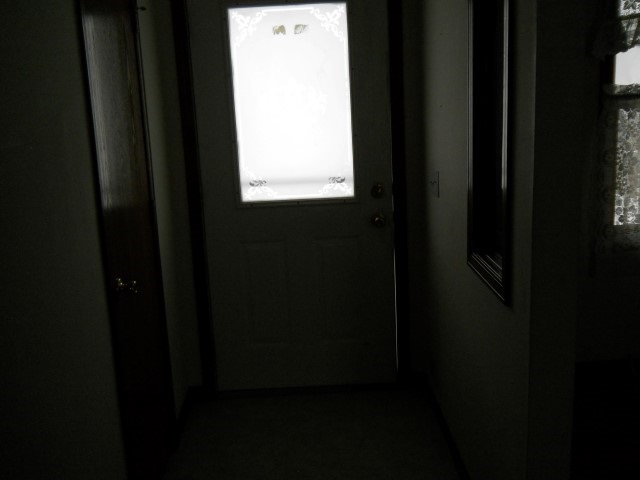 1712 N Vicky Ln, Warsaw, IN 46582 photo 4