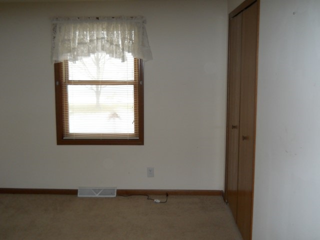 1712 N Vicky Ln, Warsaw, IN 46582 photo 7