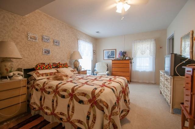 2417 S Knightridge Rd, Bloomington, IN 47401 photo 3