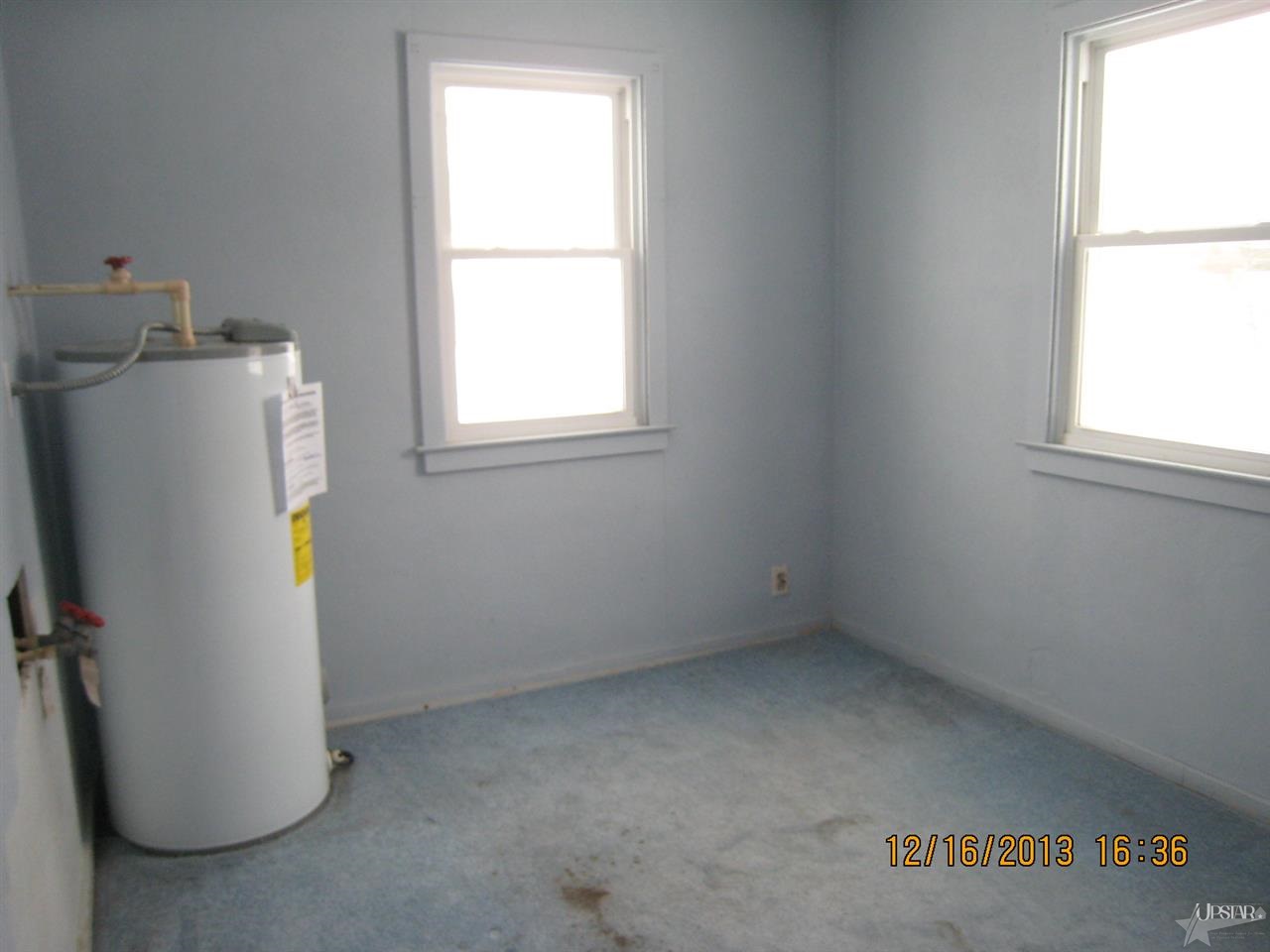 4501 Wayne Trce, Fort Wayne, IN 46806 photo 9