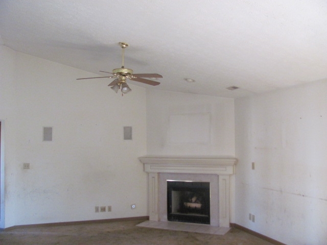 242 Dryer Dr, Dayton, IN 47941 photo 3