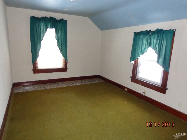1427 Stophlet St, Fort Wayne, IN 46802 photo 14