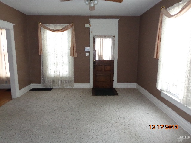 1427 Stophlet St, Fort Wayne, IN 46802 photo 7
