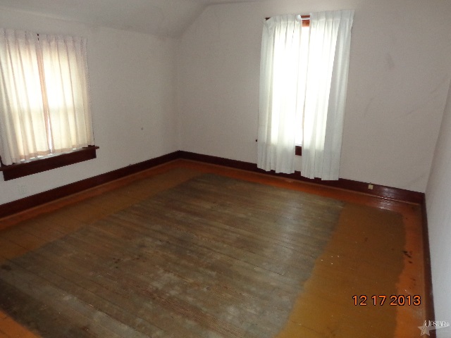 1427 Stophlet St, Fort Wayne, IN 46802 photo 15