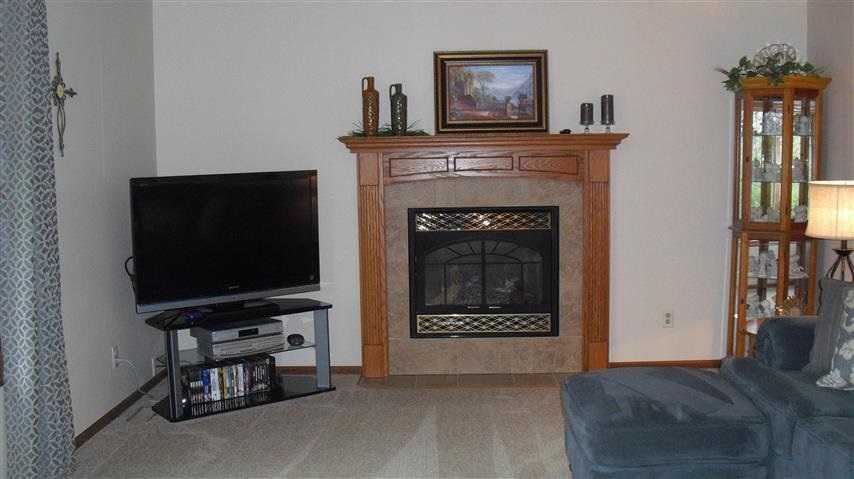 4696 E Sunset Dr, Syracuse, IN 46567 photo 7