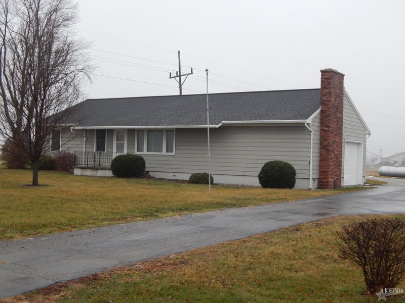 8974 S Warren Rd, Warren, IN 46792 photo 18