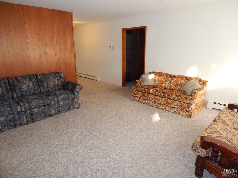 8974 S Warren Rd, Warren, IN 46792 photo 4