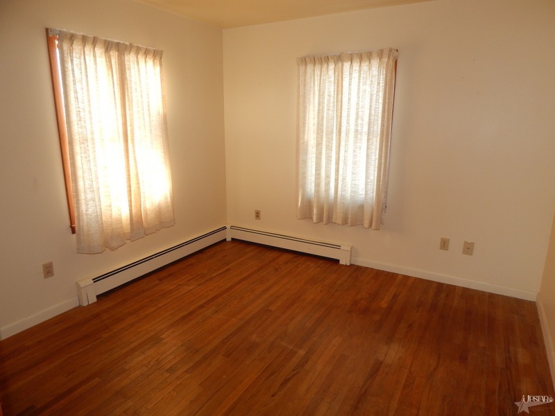 8974 S Warren Rd, Warren, IN 46792 photo 11