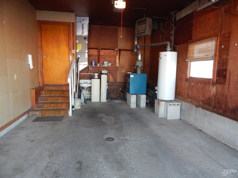 8974 S Warren Rd, Warren, IN 46792 photo 17