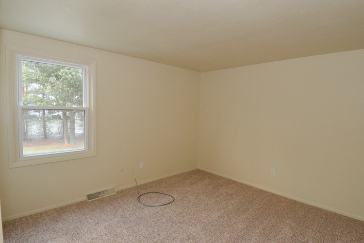 51850 Hedge Ct, Granger, IN 46530 photo 18