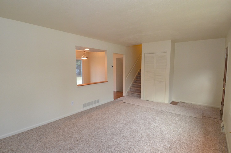 51850 Hedge Ct, Granger, IN 46530 photo 12