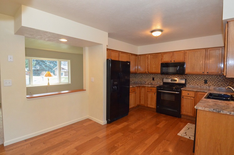 51850 Hedge Ct, Granger, IN 46530 photo 10