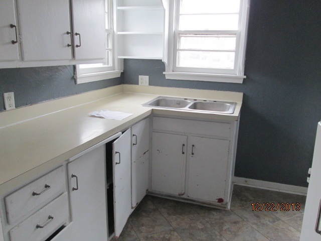 2812 Milburn Blvd, Mishawaka, IN 46544 photo 3