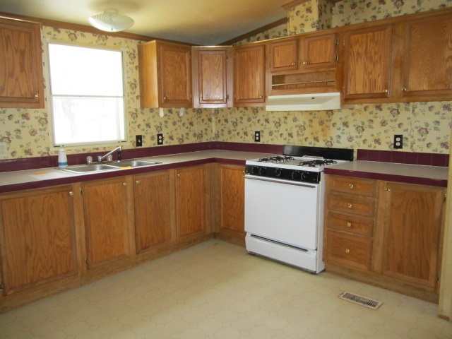 54402 Conn Ave, Elkhart, IN 46514 photo 6