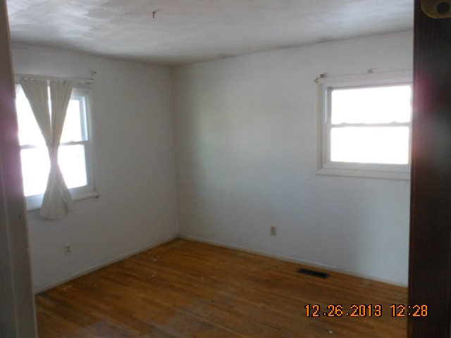 2506 Roys Ave, Elkhart, IN 46517 photo 19