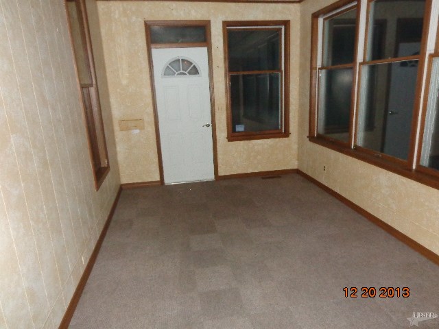 117 E Central Ave, Bluffton, IN 46714 photo 6