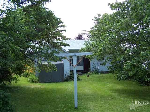 69 S Jackson St, Andrews, IN 46702 photo 8