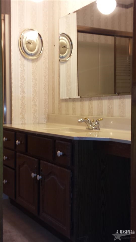269 N Van Buren St, Monroe, IN 46772 photo 8
