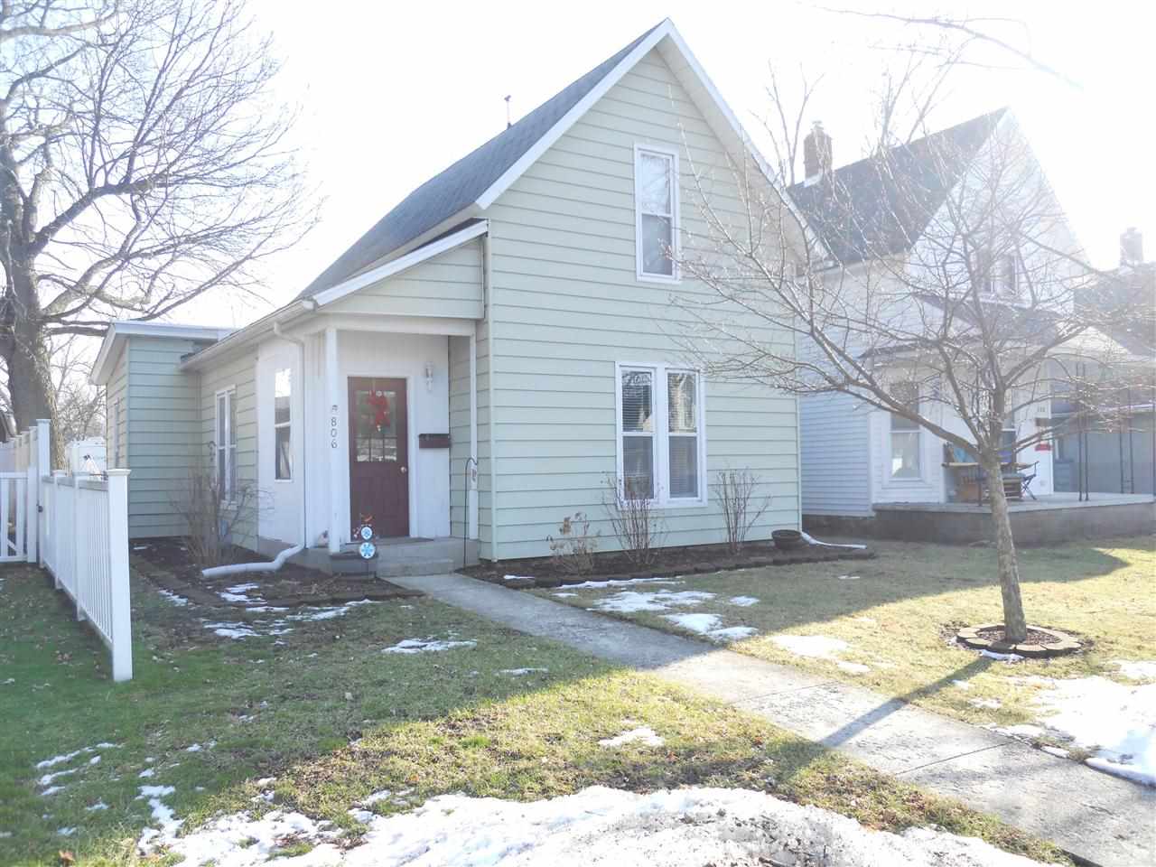 806 Emerson St, Goshen, IN 46526 photo 1