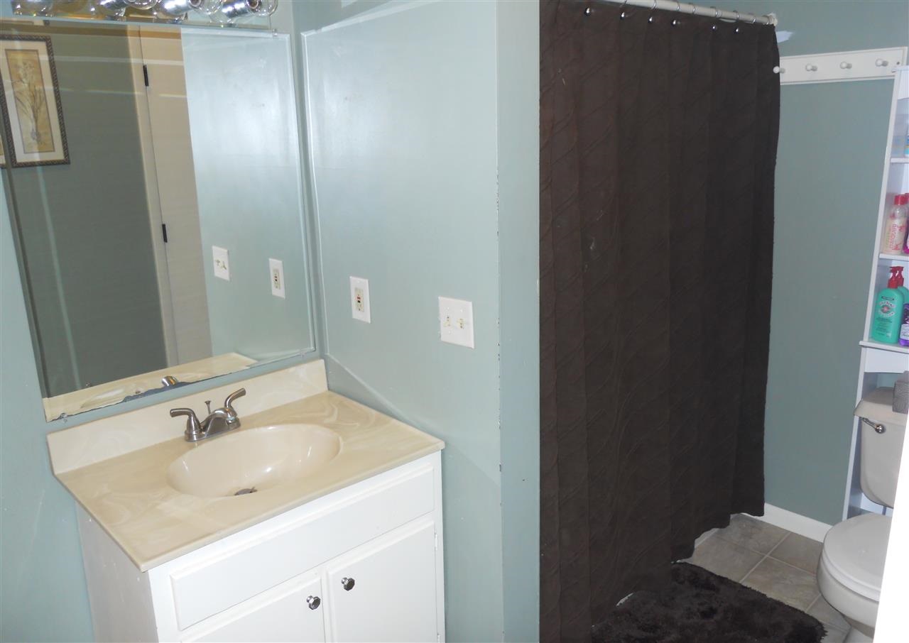 806 Emerson St, Goshen, IN 46526 photo 5