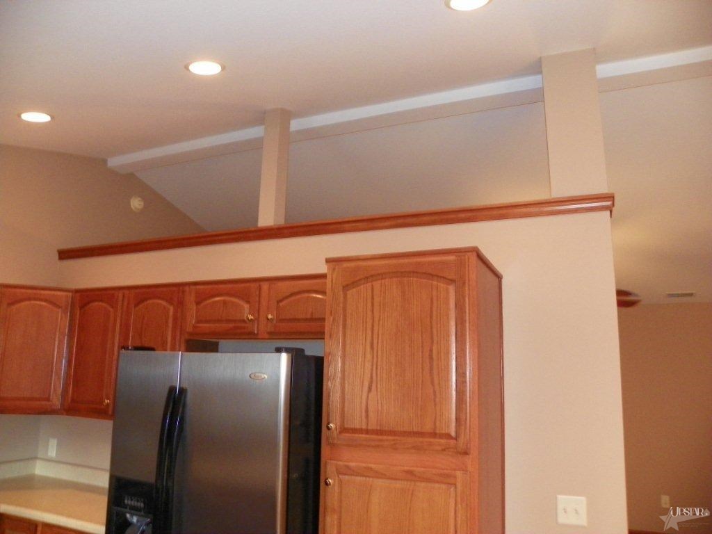 2005 Granny Smith Pl, Kendallville, IN 46755 photo 12