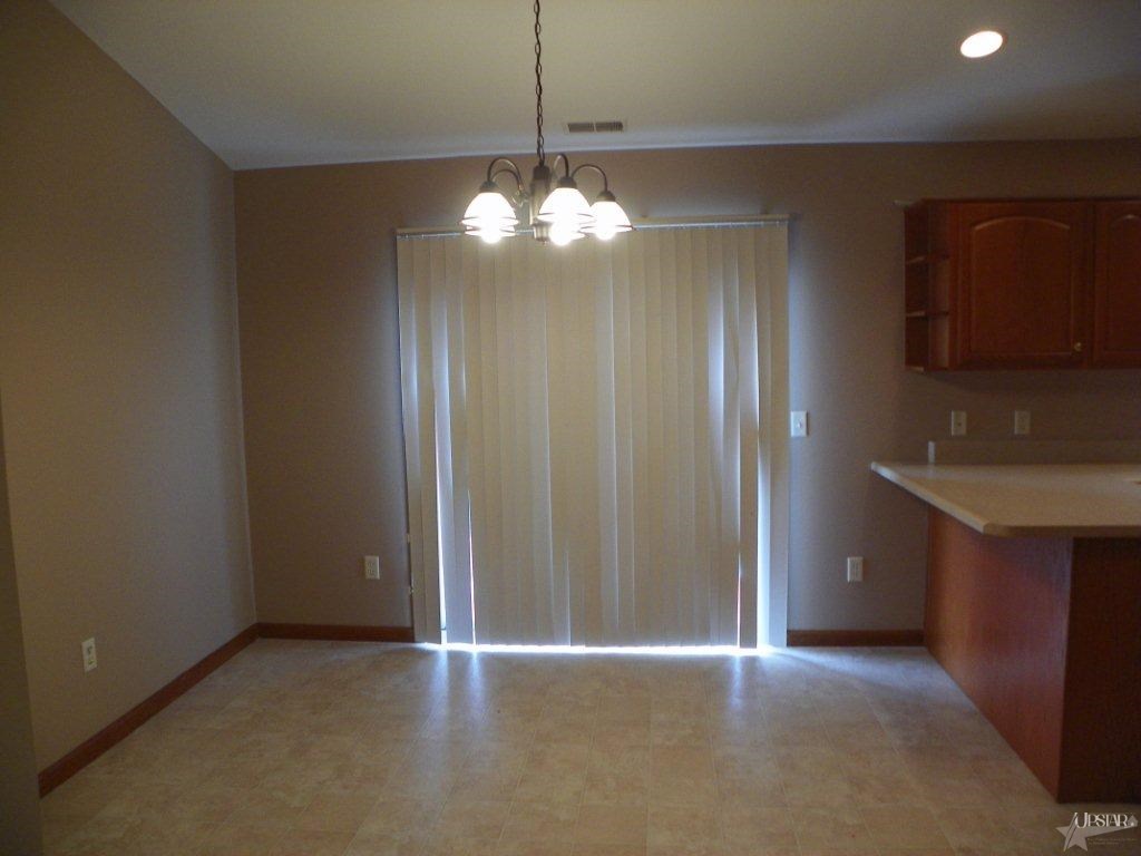 2005 Granny Smith Pl, Kendallville, IN 46755 photo 9