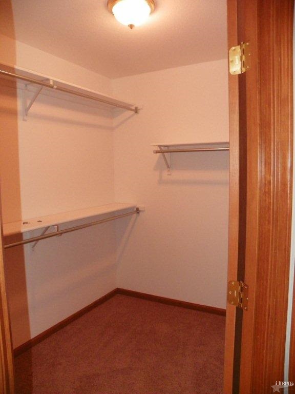 2005 Granny Smith Pl, Kendallville, IN 46755 photo 7