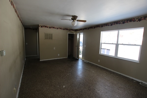 1726 Cone St, Elkhart, IN 46514 photo 16