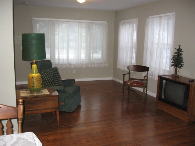56041 Outer Dr, Elkhart, IN 46516 photo 3