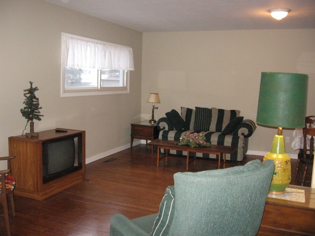 56041 Outer Dr, Elkhart, IN 46516 photo 5