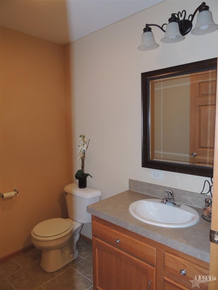 4448 S Esox Dr, Laotto, IN 46763 photo 4