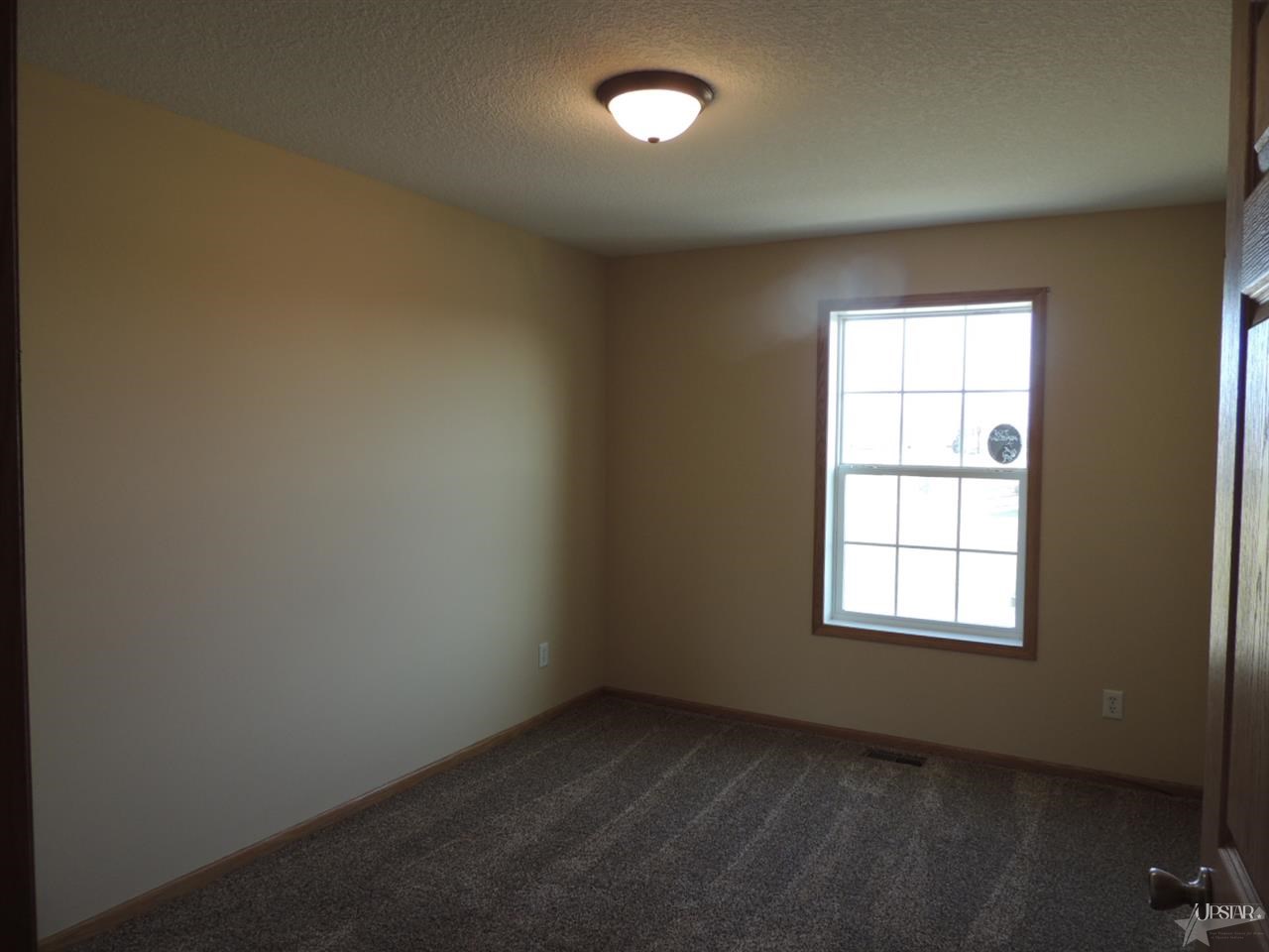 4448 S Esox Dr, Laotto, IN 46763 photo 9