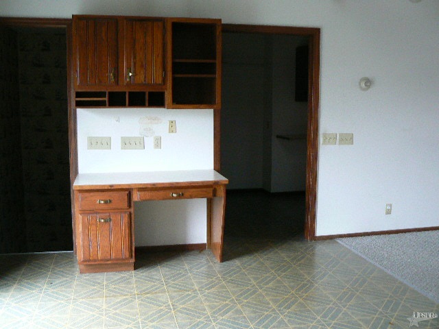 2726 Overlook Dr, Fort Wayne, IN 46808 photo 8