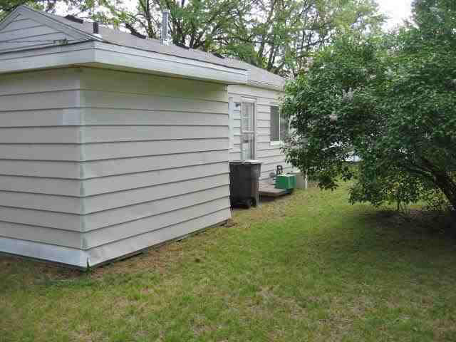 3703 Grady Blvd, Elkhart, IN 46516 photo 10