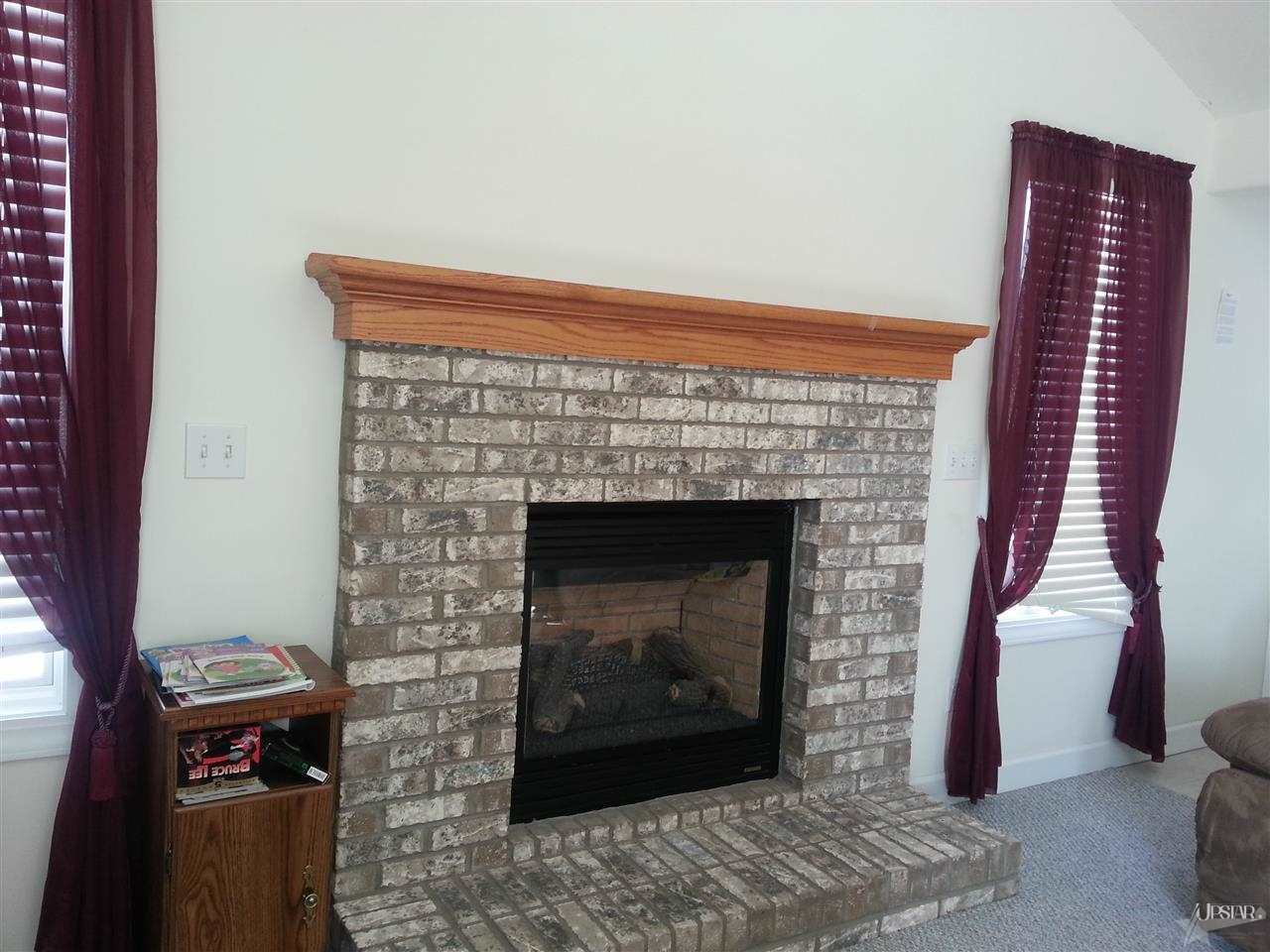 1663 Fairway Dr, Decatur, IN 46733 photo 2